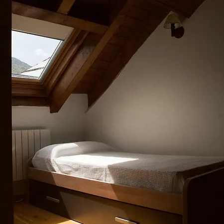 Cau D Aneu Duplex * אסטרי ד'אנאו